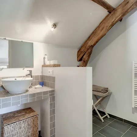 Couette-café Et Table D'hôtes La Panacée 3*