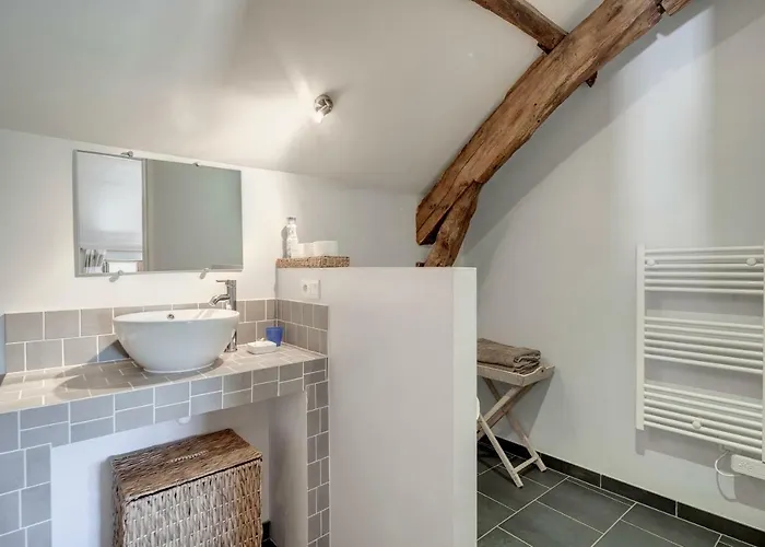 Nocleg ze śniadaniem Et Table D'hotes La Panacee 3*