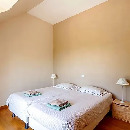 Couette-café Et Table D'hôtes La Panacée 3*
