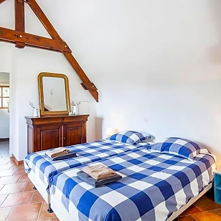 Couette-café Et Table D'hôtes La Panacée
