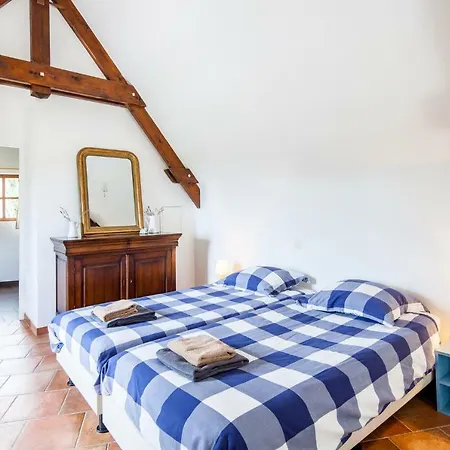 Et Table D'hôtes La Panacée 3*