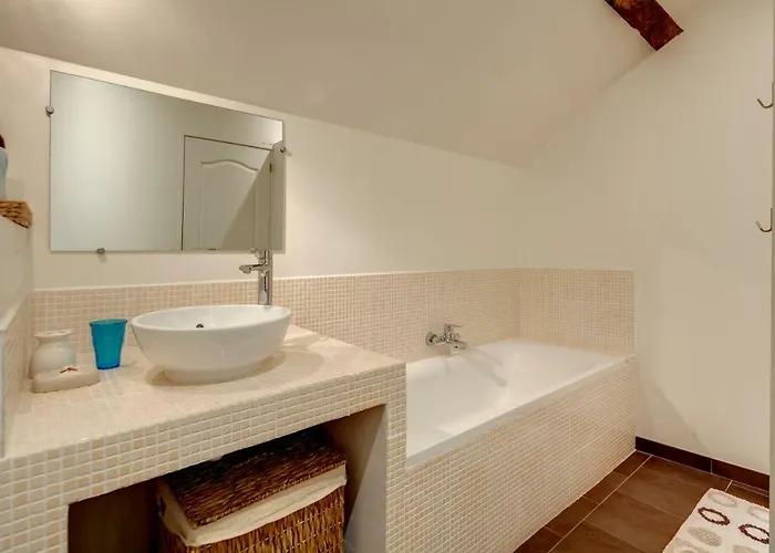 Bed & Breakfast Et Table D'hotes La Panacee 3*