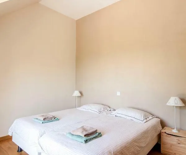 Et Table D'hotes La Panacee Bed & Breakfast